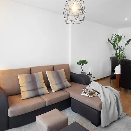 Downtown By Luxistay Apartamento Guimarães